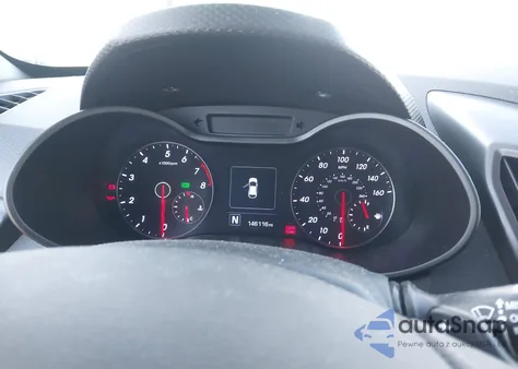 2016 Hyundai Veloster Turbo z USA, uszkodzony, nr VIN KMHTC6AE6GU261956